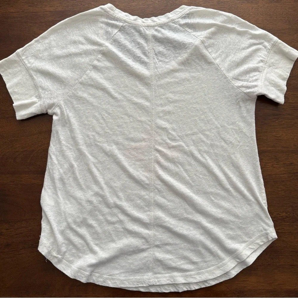 GAP White Sands Graphic Tee - Picture 5 of 8